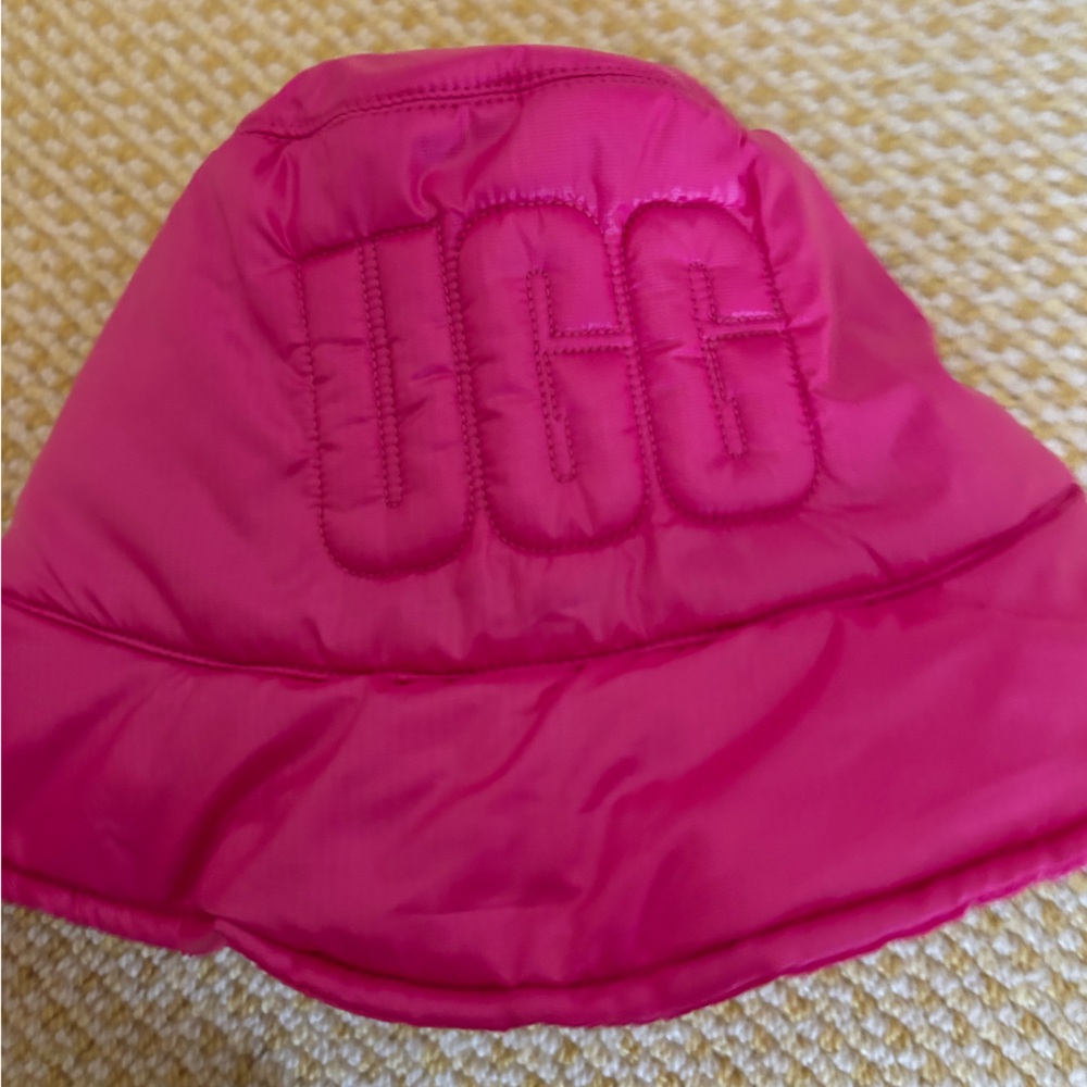UGG Vibrant Pink Quilted Bucket Hat- new with tags